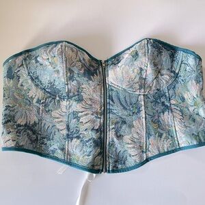 SHEIN CURVE Vintage Floral Corset Top